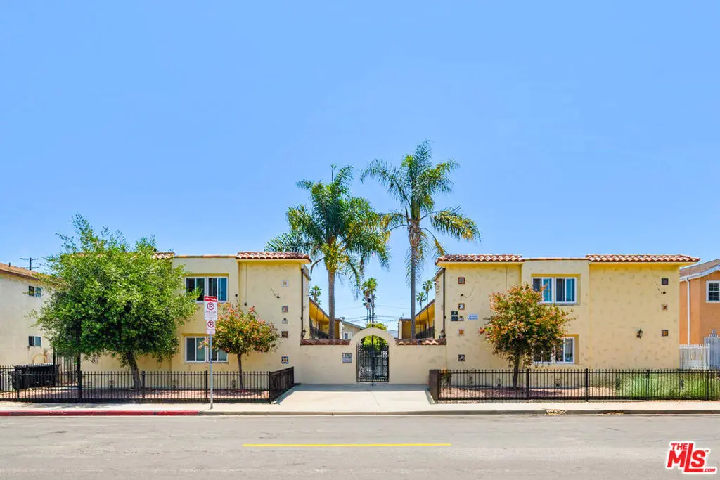 1340 253rd Street, Harbor City, CA — listing photo 1