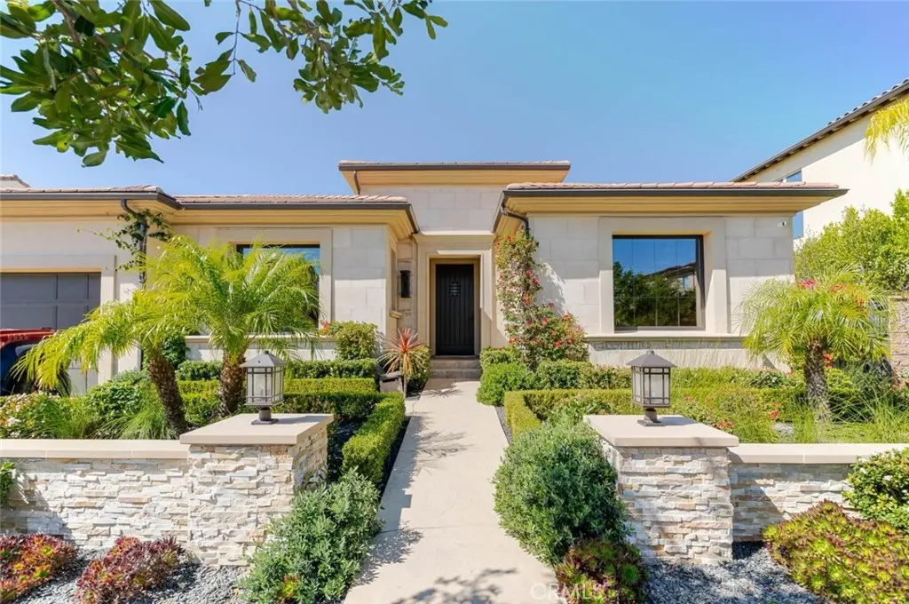 10949 Cartwright Drive, Chatsworth, CA — listing photo 1