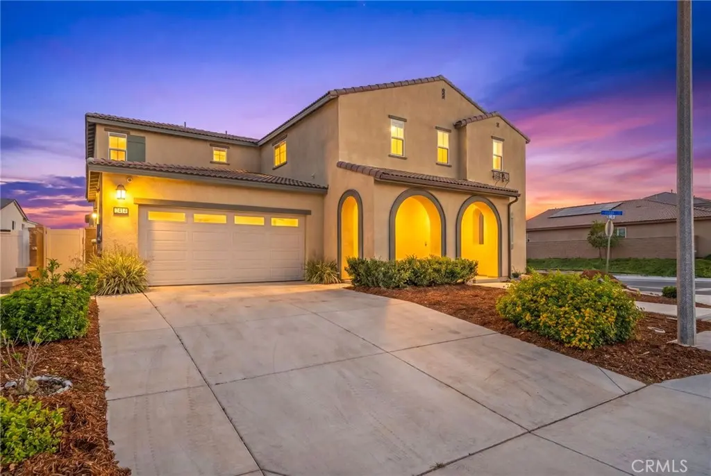 2414 Crater Avenue, Rialto, CA — listing photo 1