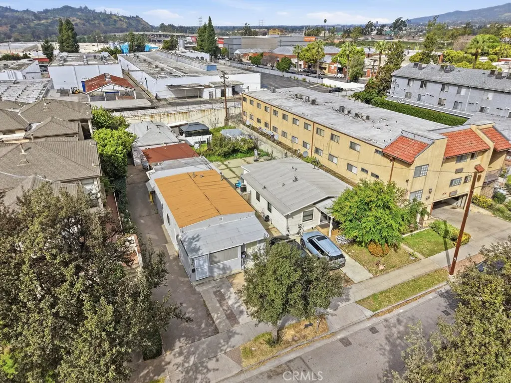 Single Family Residence for sale at 345 Concord Street, Glendale, CA featuring 3 beds and 2 baths
