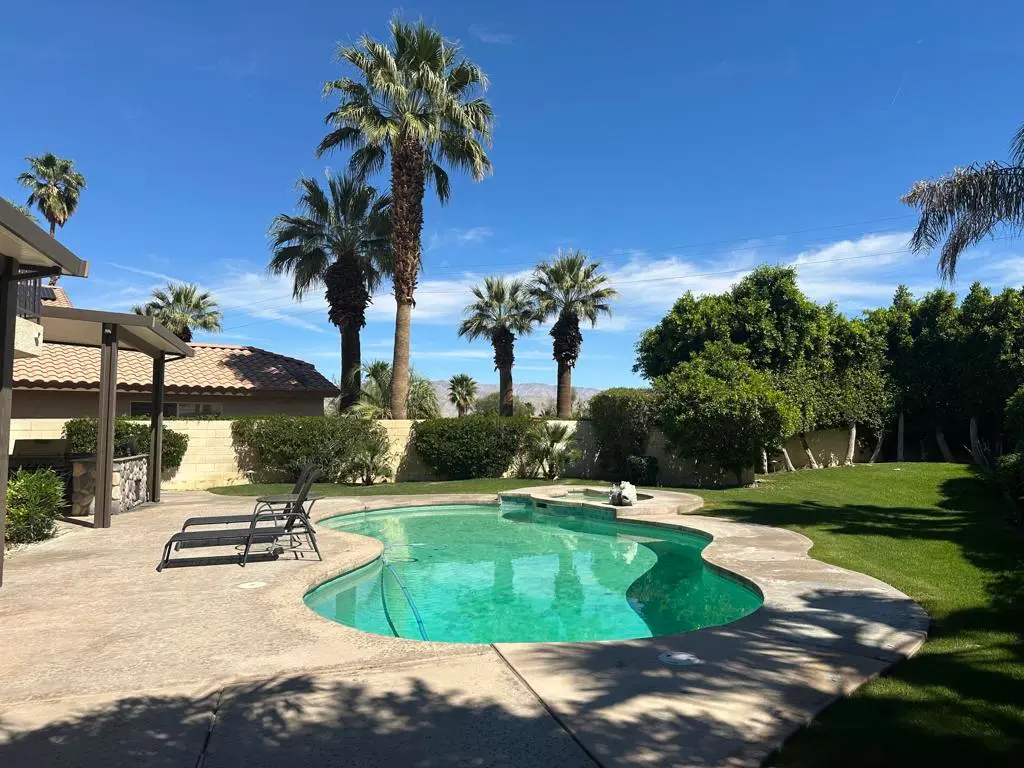 Residential Lease for rent at 76961 Sheffield Court, Palm Desert, Riverside County, CA featuring 5 beds and 4 baths