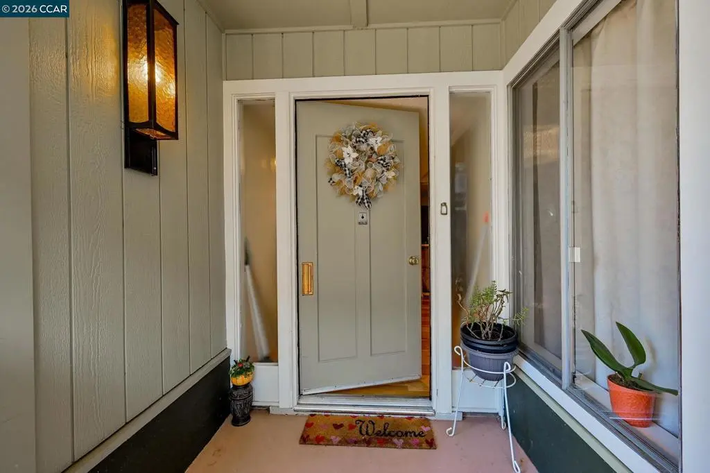 Condominium for sale at 1116 Running Springs 6, Walnut Creek, CA featuring 2 beds and 1 bath