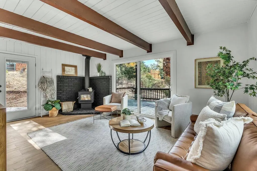 52895 Cedar Drive, Idyllwild, CA — listing photo 1