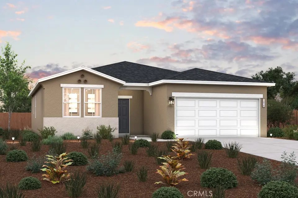 1629 Castro, Chowchilla, CA — listing photo 1
