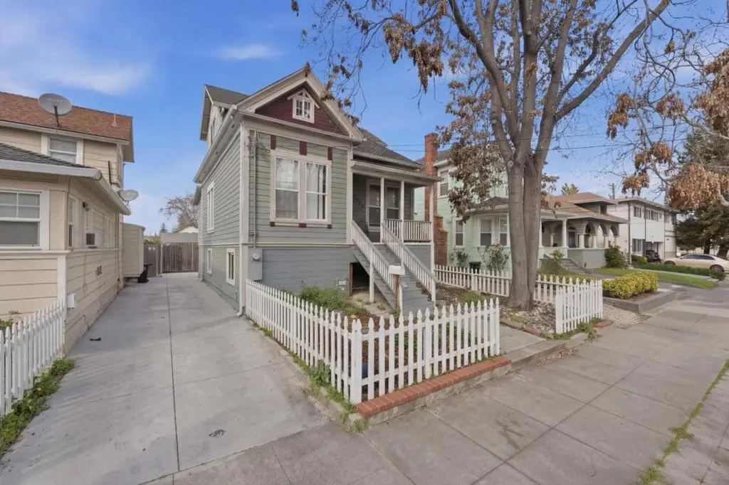 Single Family Residence for sale at 325 E Saint John Street, San Jose, CA featuring 6 beds and 2 baths