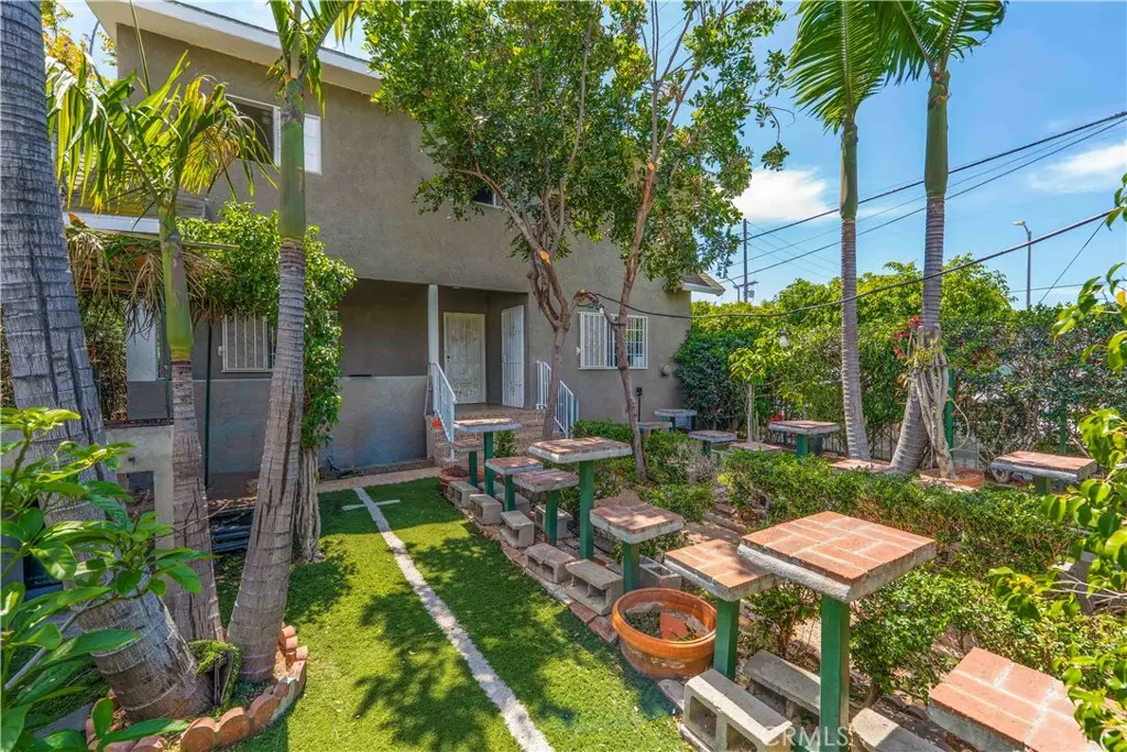 Duplex for sale at 736 W 41st Place, Los Angeles, CA featuring 7 beds and 4 baths