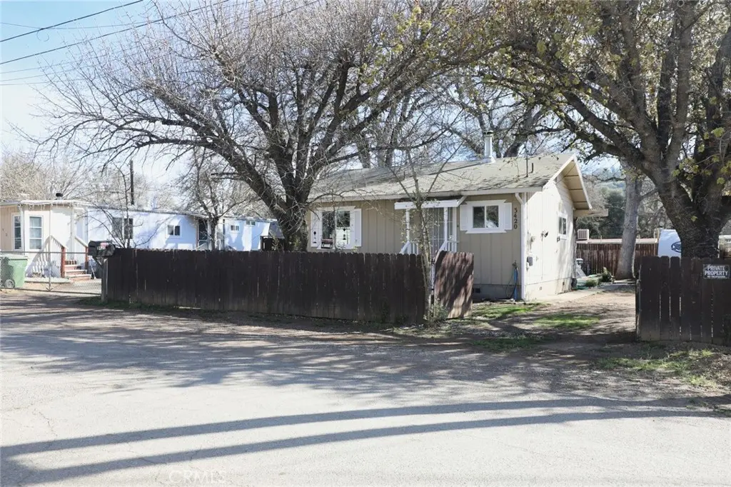 Single Family Residence for sale at 3420 Harrison, Clearlake, CA featuring 2 beds and 1 bath