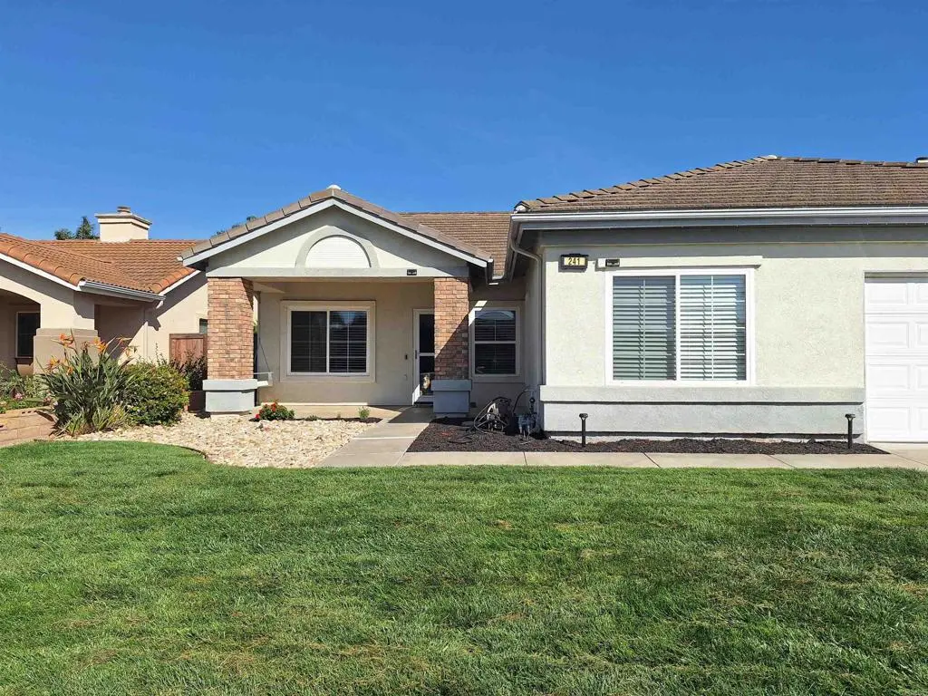 241 Del Mesa Street, Oceanside, CA — listing photo 1