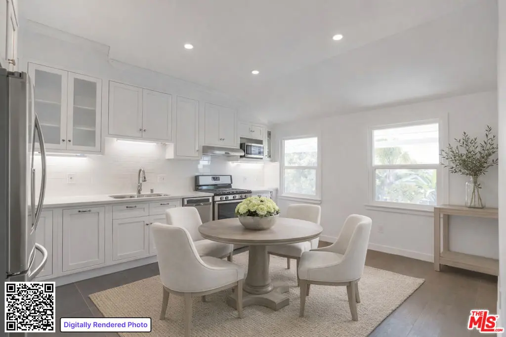 31 Breeze Avenue C, Venice, CA — listing photo 1