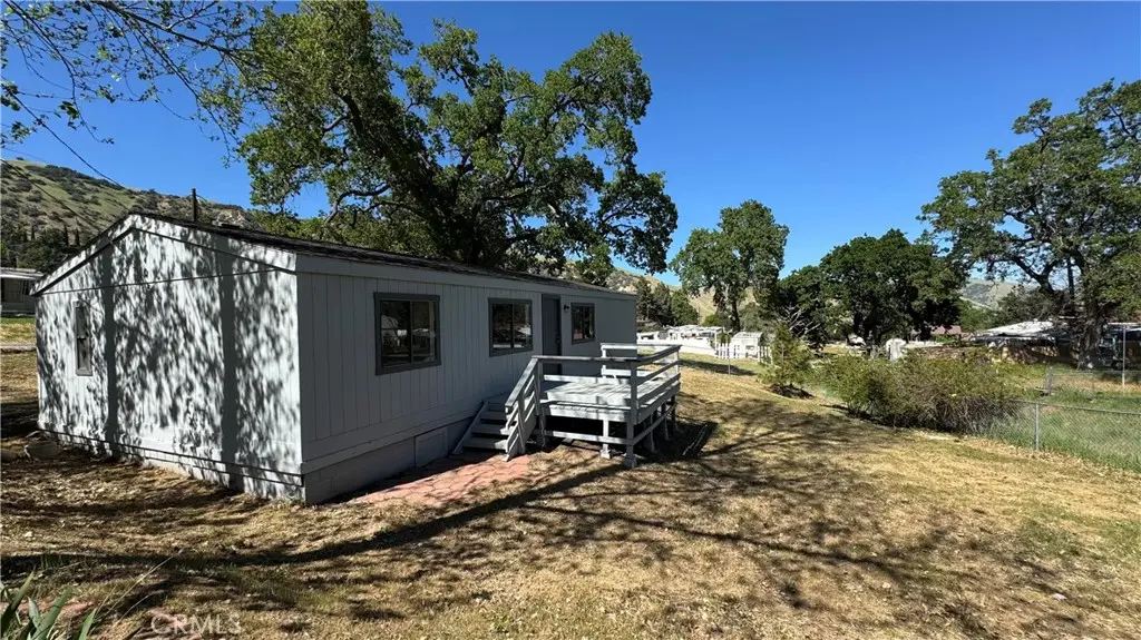 2720 Lebec Oaks Rd, Lebec, CA — listing photo 1