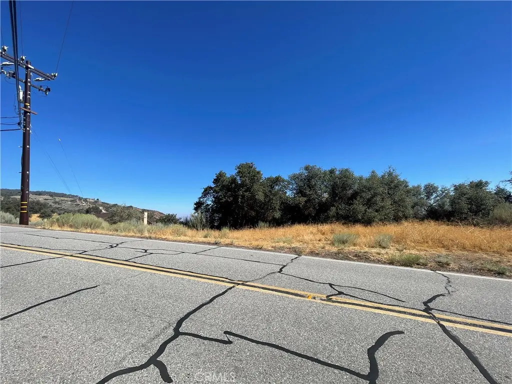24680 Jacaranda, Tehachapi, CA — listing photo 1