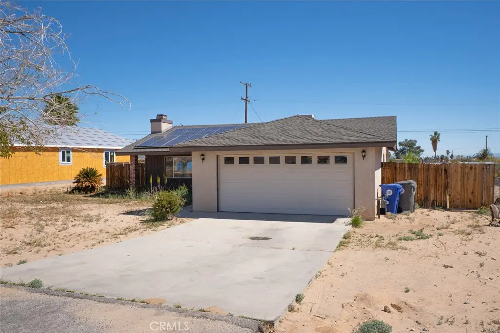 6039 Encelia, 29 Palms, CA — listing photo 1