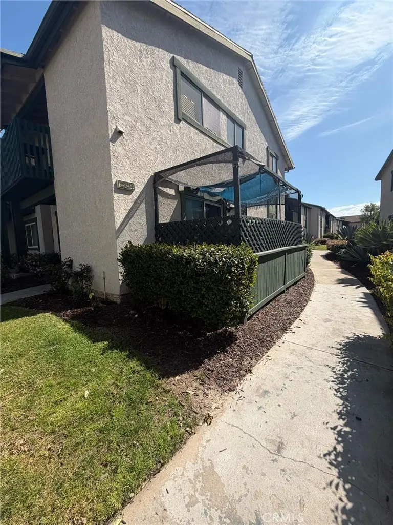 23214 Orange Avenue 3, Lake Forest, CA — listing photo 1