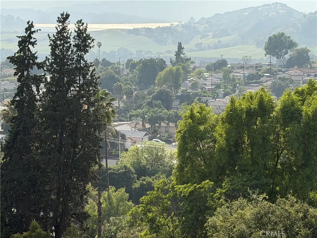 265 Encino Drive, Oak View, CA — listing photo 1
