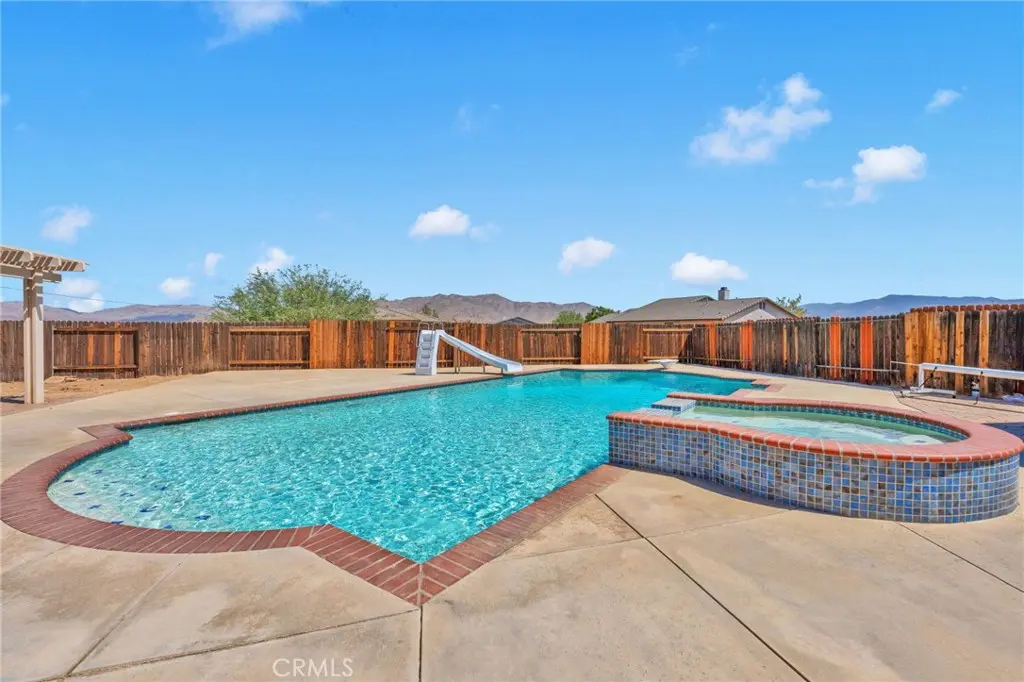14499 Mirada Place, Apple Valley, CA — listing photo 1
