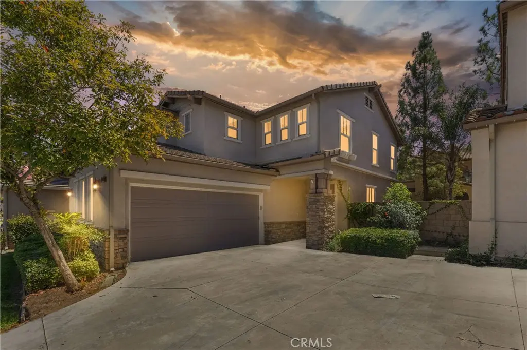 Single Family Residence for sale at 28403 Ravenna, Murrieta, CA featuring 3 beds and 3 baths