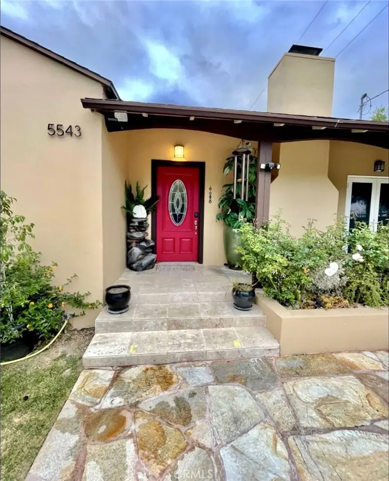 5543 Sylvia, Tarzana, CA — listing photo 1