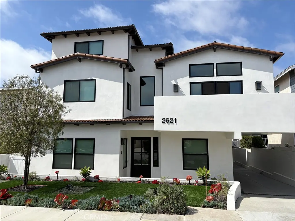 Townhouse for sale at 2621 Gates Avenue B, Redondo Beach, CA featuring 4 beds and 3 baths