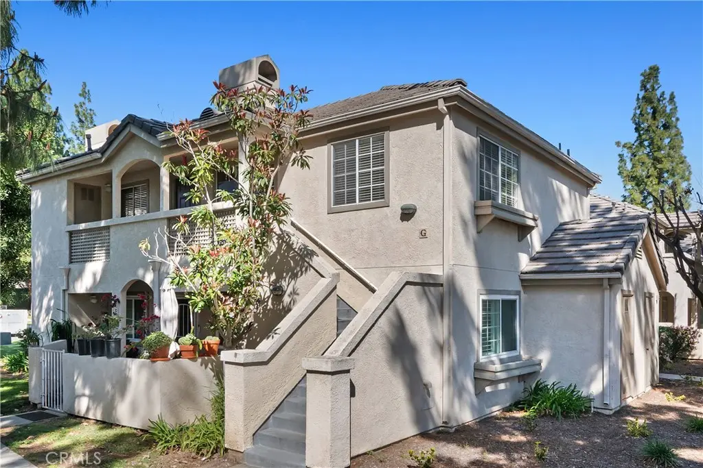 Condominium for sale at 1195 Fitzgerald G, Simi Valley, CA featuring 2 beds and 2 baths