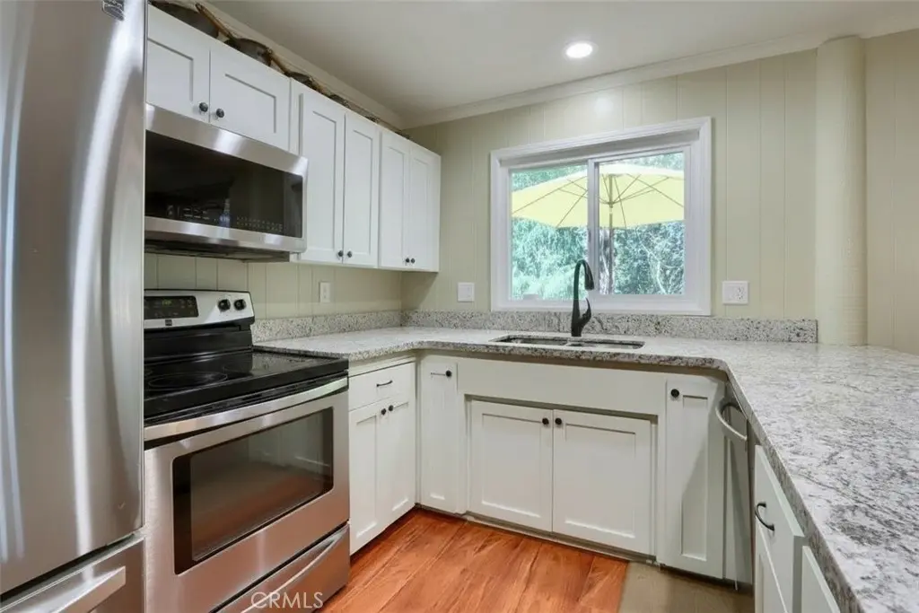 Single Family Residence for sale at 7141 Snyder Ridge, Mariposa, CA featuring 3 beds and 2 baths