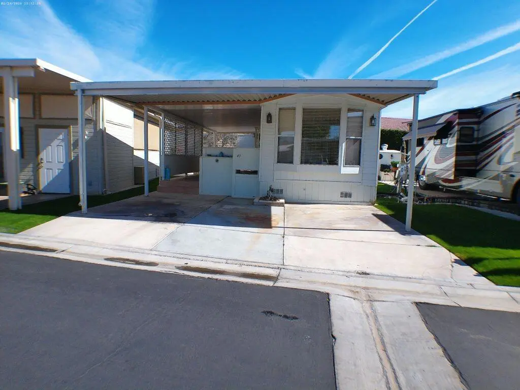 Manufactured In Park for sale at 84136 Ave 44, #49 49, Indio, CA featuring 1 bed and 1 bath