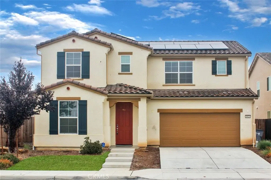 4826 N Casey, Fresno, CA — listing photo 1