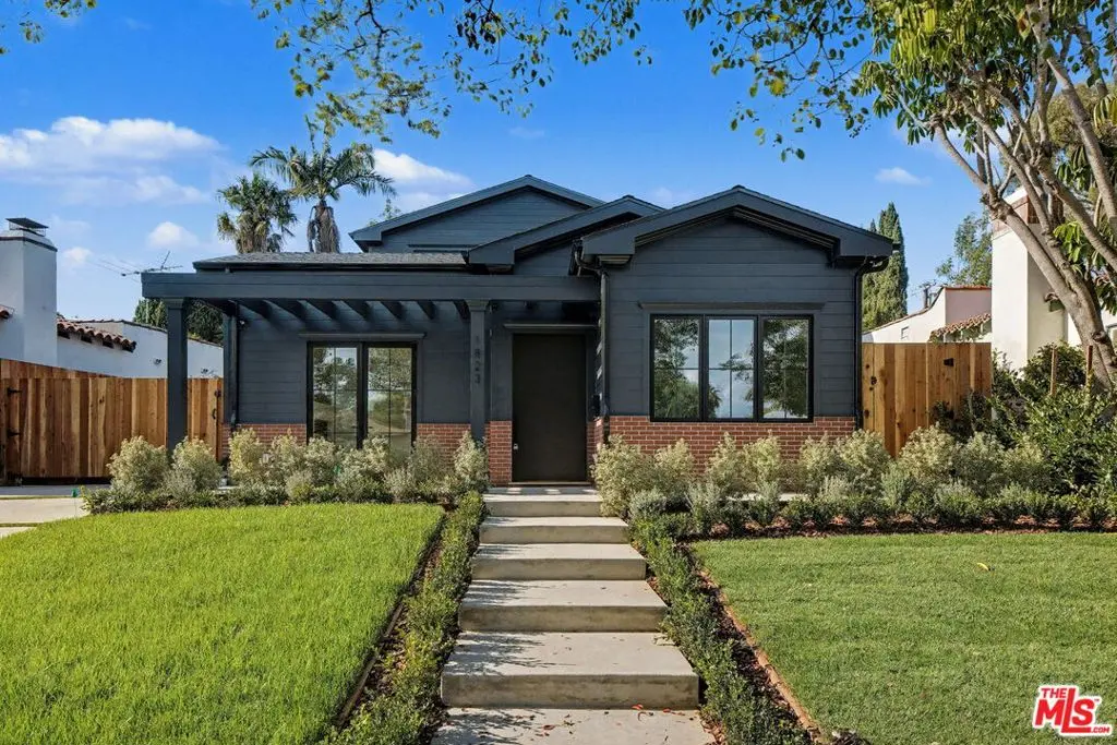Single Family Residence for sale at 1823 S Shenandoah Street, Los Angeles, CA featuring 5 beds and 6 baths