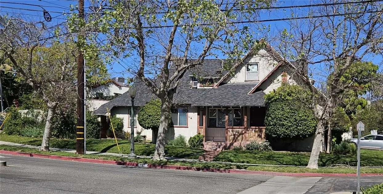Single Family Residence for sale at 2642 Manning Avenue, Los Angeles, CA featuring 4 beds and 2 baths