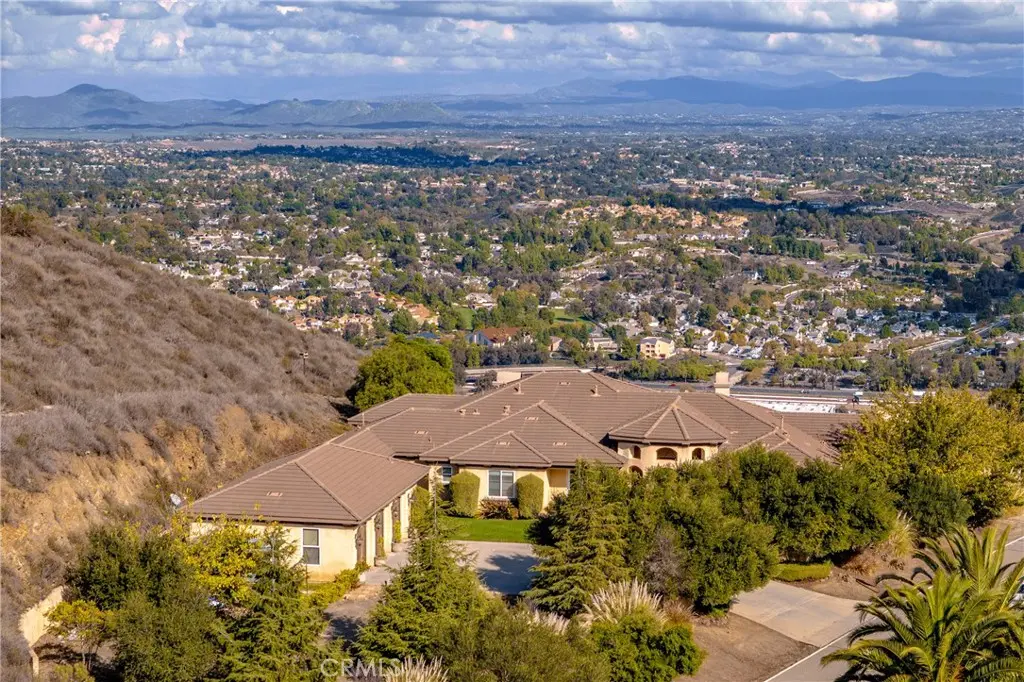 Single Family Residence for sale at 44195 Via Horca, Temecula, CA featuring 4 beds and 4 baths