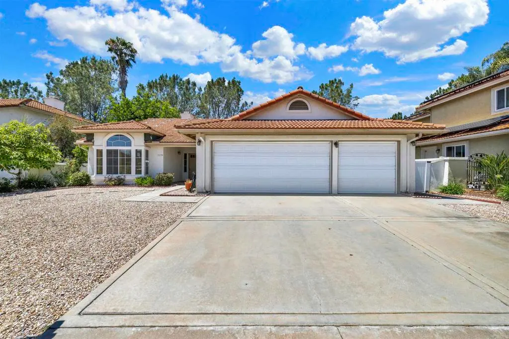 Single Family Residence for sale at 5179 Via Mindanao, Oceanside, CA featuring 4 beds and 2 baths