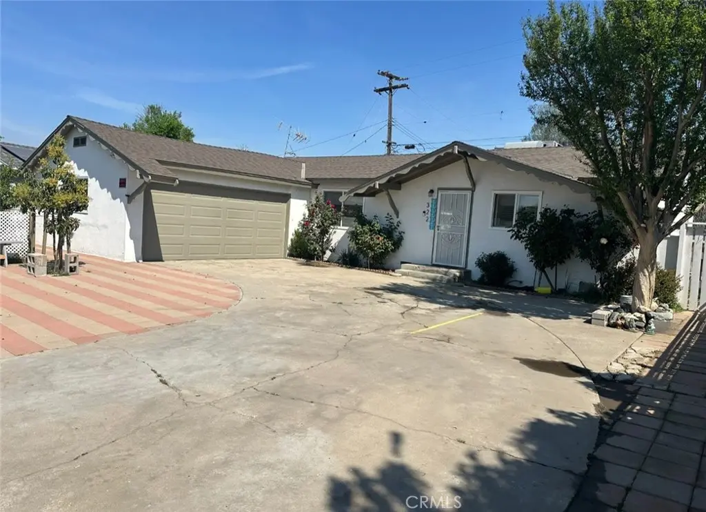Single Family Residence for sale at 322 N Dayton, Tulare, CA featuring 3 beds and 2 baths