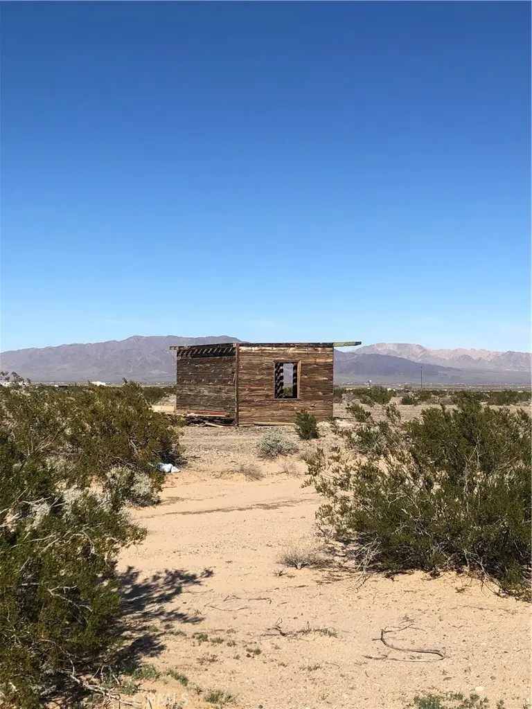 0 29 Palms Hwy/ South St, 29 Palms, CA — listing photo 1