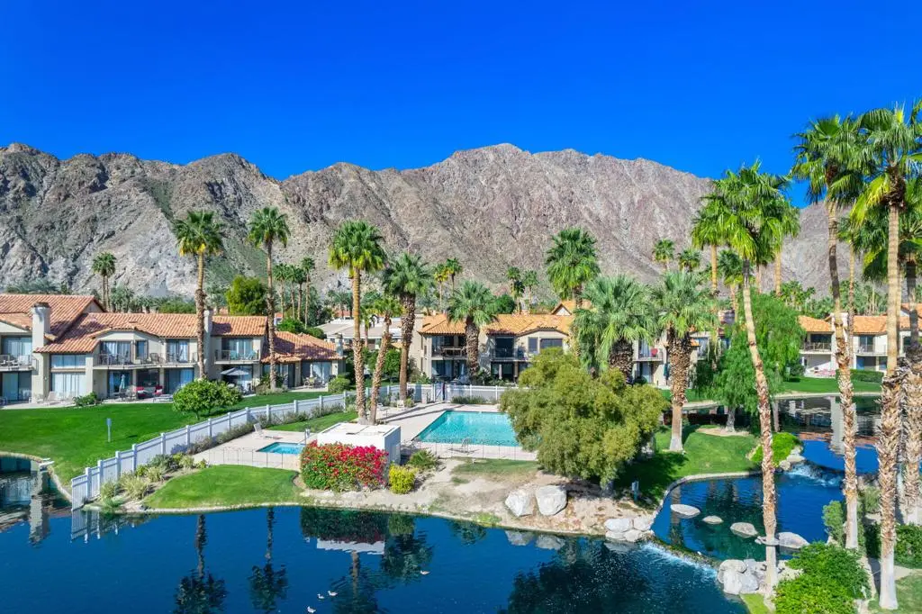 Residential Lease for rent at 55102 Firestone, La Quinta, Riverside County, CA featuring 2 beds and 2 baths