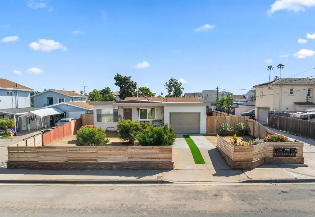 777 Cypress Avenue, Imperial Beach, CA — listing photo 1