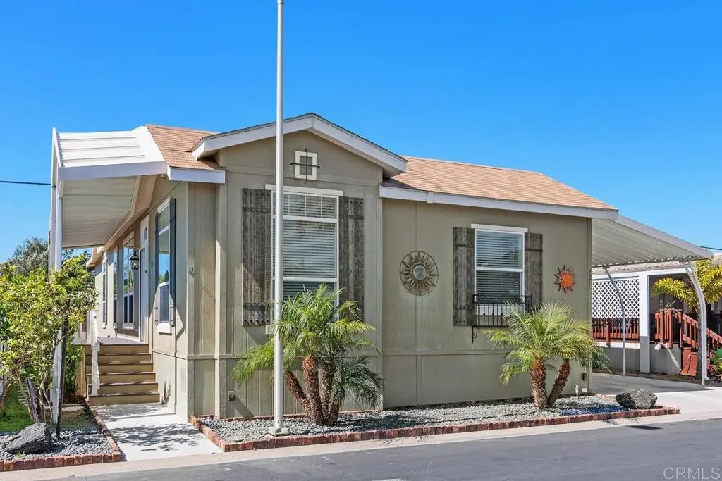 Manufactured In Park for sale at 7213 San Luis Street 171, Carlsbad, CA featuring 3 beds and 2 baths