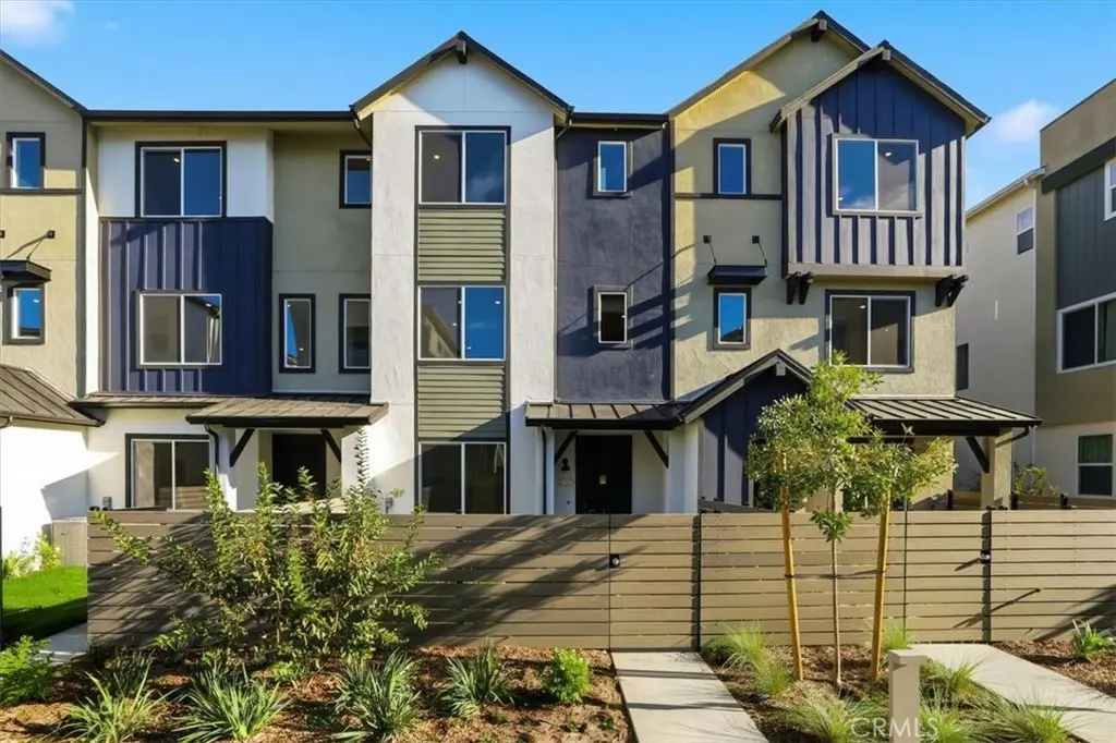 27317 Bear Creek Lane, Valencia, CA — listing photo 1