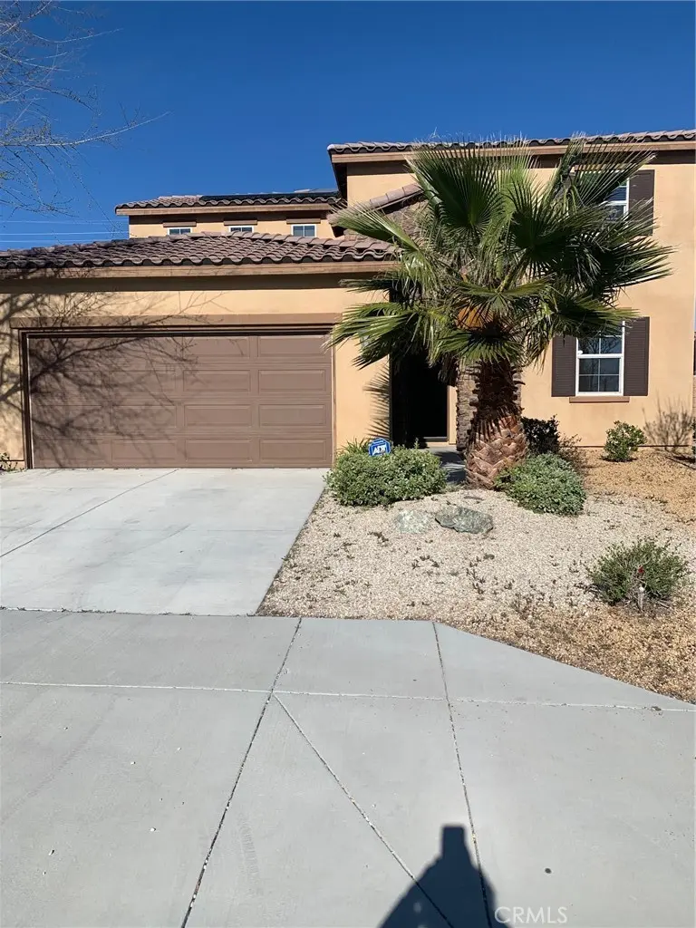 15038 Paseo Verde Place Row, Victorville, CA — listing photo 1