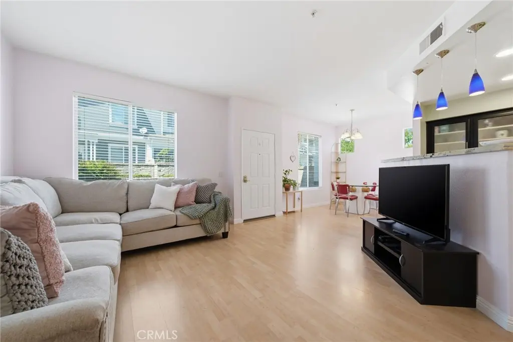 Condominium for sale at 65 Carlsbad, Aliso Viejo, CA featuring 3 beds and 3 baths