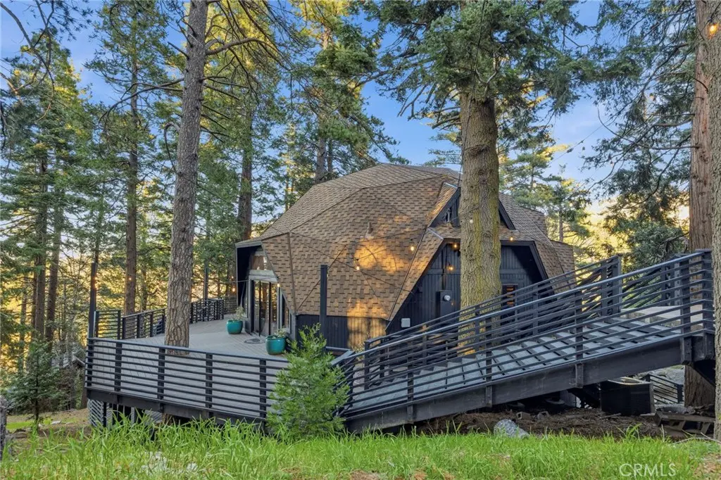 1349 Valley View, Crestline, CA — listing photo 1