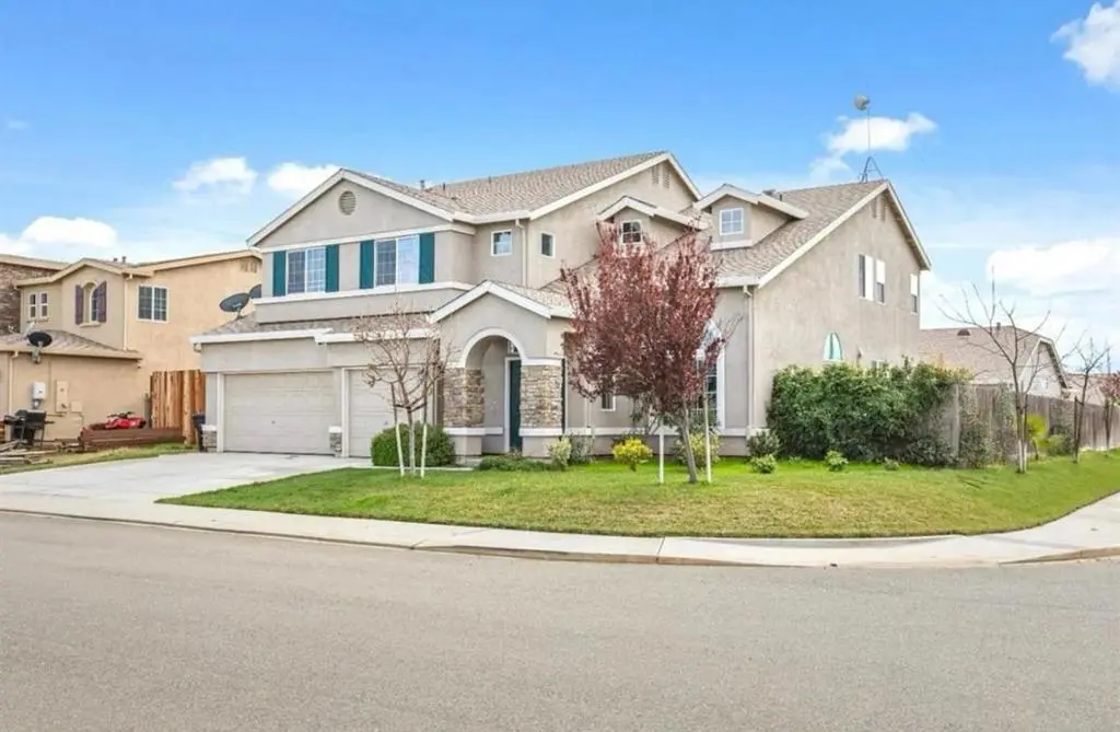 Single Family Residence for sale at 13721 Santa Lucia Drive, Gustine, CA featuring 5 beds and 4 baths