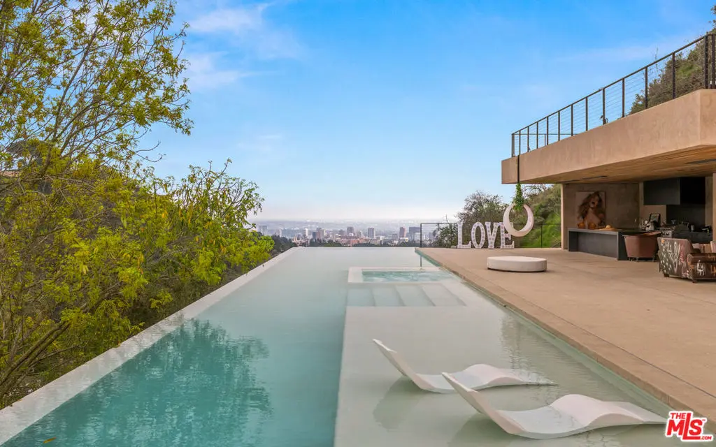 Single Family Residence for sale at 11531 Orum Road, Los Angeles, CA featuring 5 beds and 6 baths