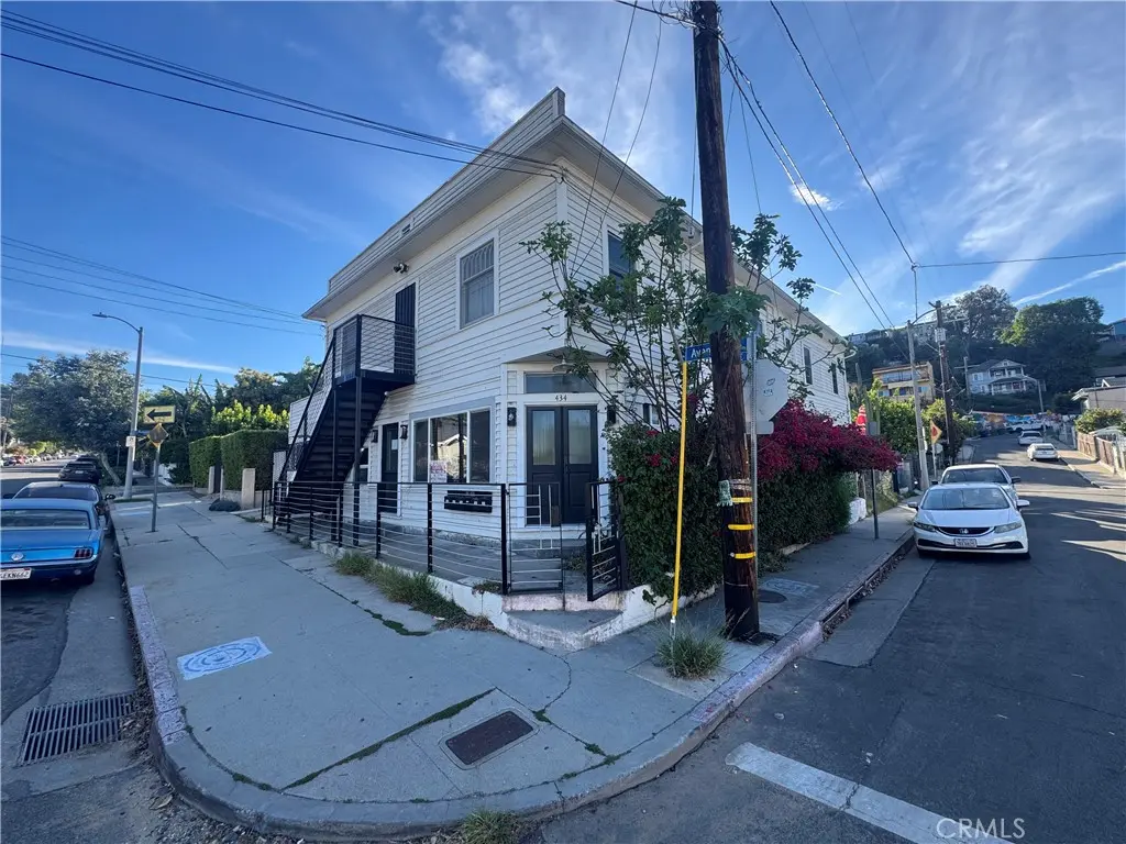 Quadruplex for sale at 434 E Avenue 28, Los Angeles, CA
