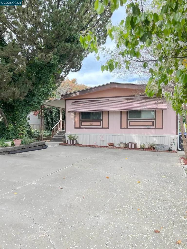 Manufactured In Park for sale at 198 Kona Cir, Pittsburg, CA featuring 3 beds and 2 baths