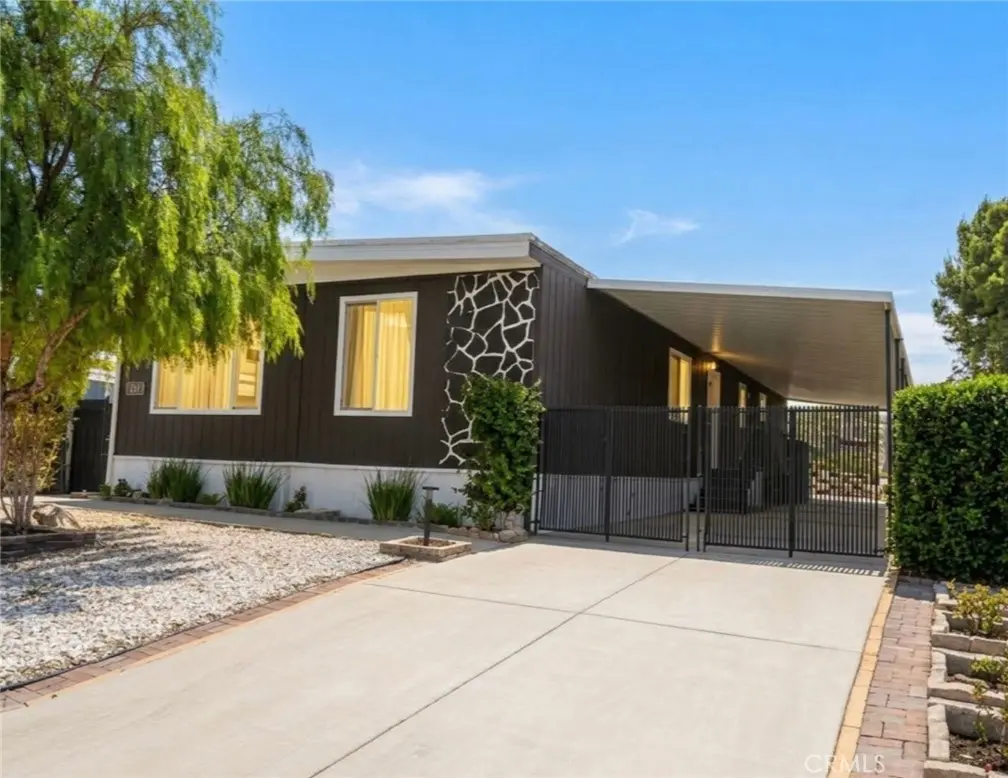 13870 Rodeo, Victorville, CA — listing photo 1