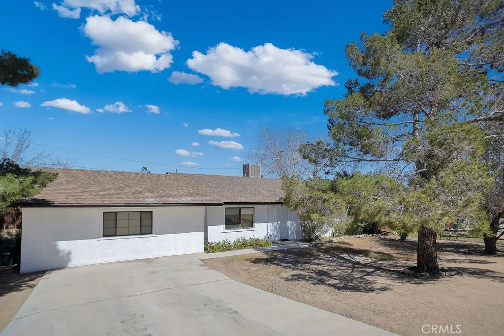 61680 Valley View Drive, Joshua Tree, CA — listing photo 1