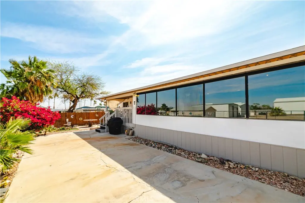 3520 Needles Highway 6, Needles, CA — listing photo 1