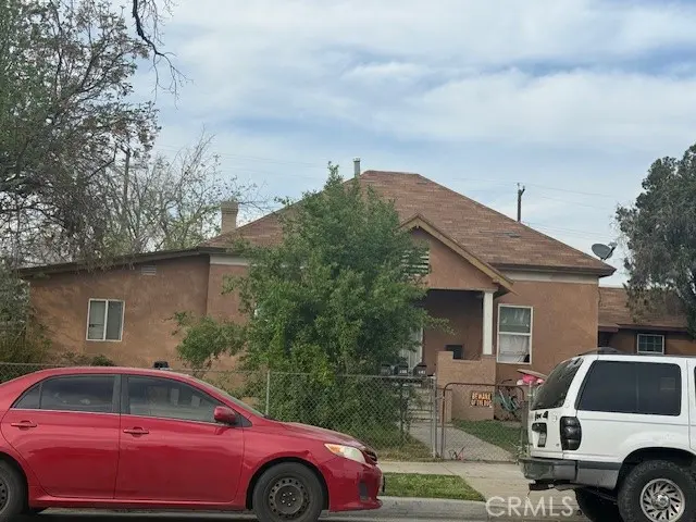 Quadruplex for sale at 600 Quincy, Bakersfield, CA