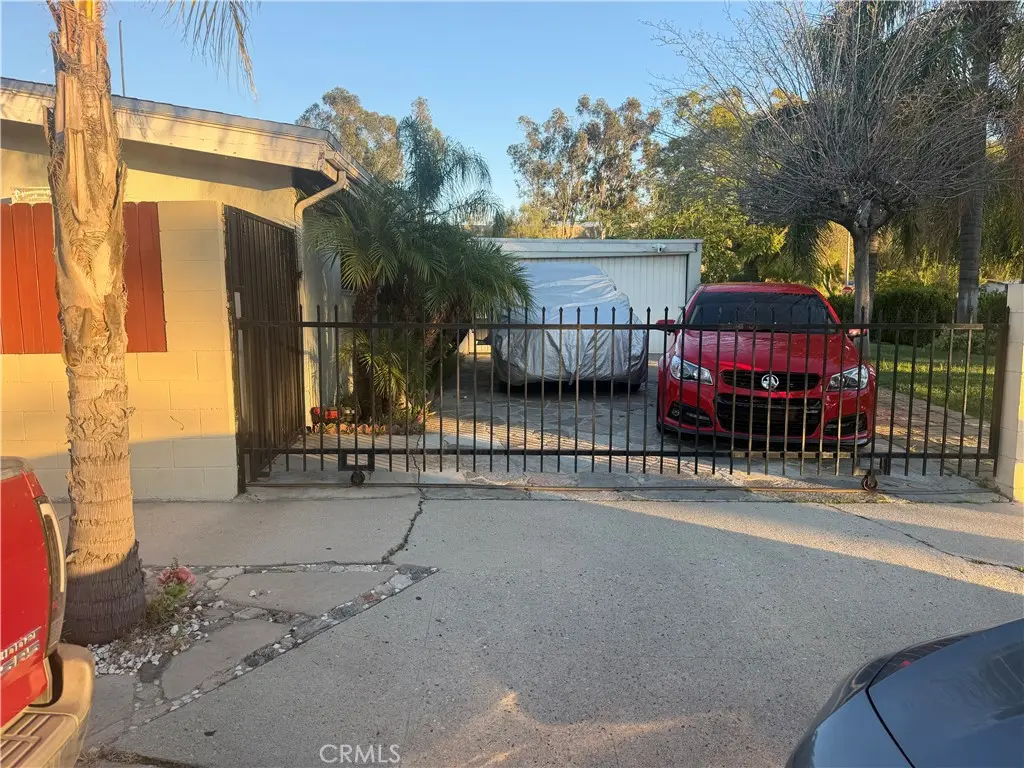 11930 Bromont, Pacoima, CA — listing photo 1