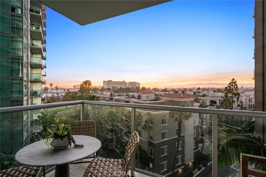 13700 Marina Pointe 611, Marina Del Rey, CA — listing photo 1