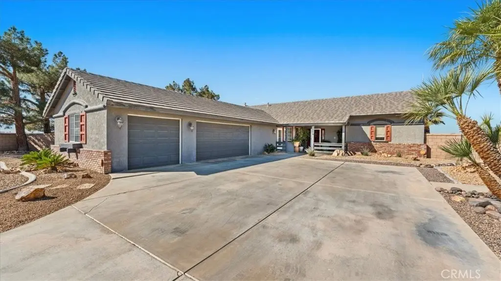 12920 Choco, Apple Valley, CA — listing photo 1